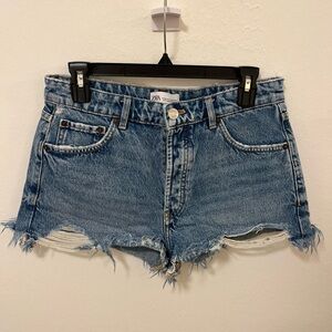 Zara denim cut off shorts